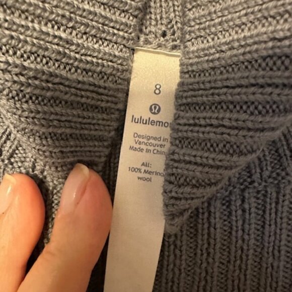 Lululemon Merino Wool Mixed Stitch Turtleneck Sweater - Picture 4 of 6